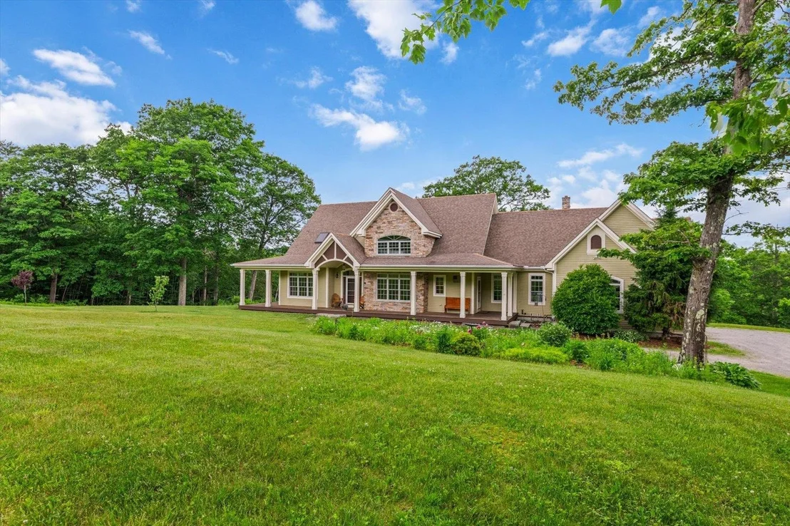 Photo of 55 Chestnut Hill