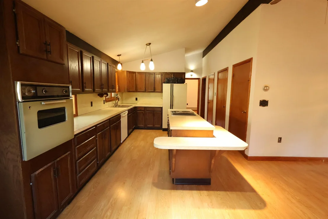 Photo of 38 Marshall