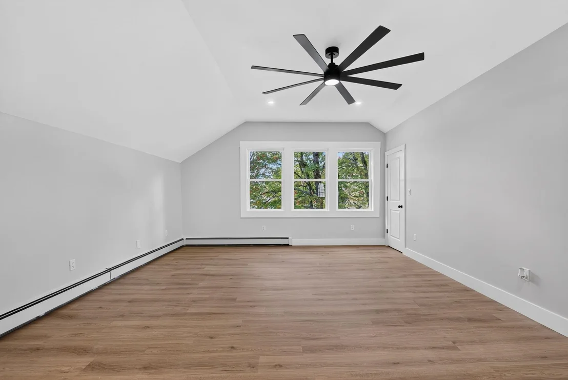 Photo of 80 East