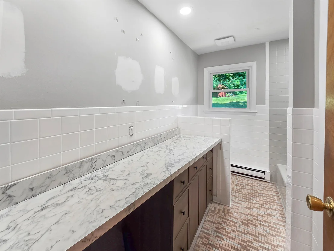 Photo of 6 Juniper Hill