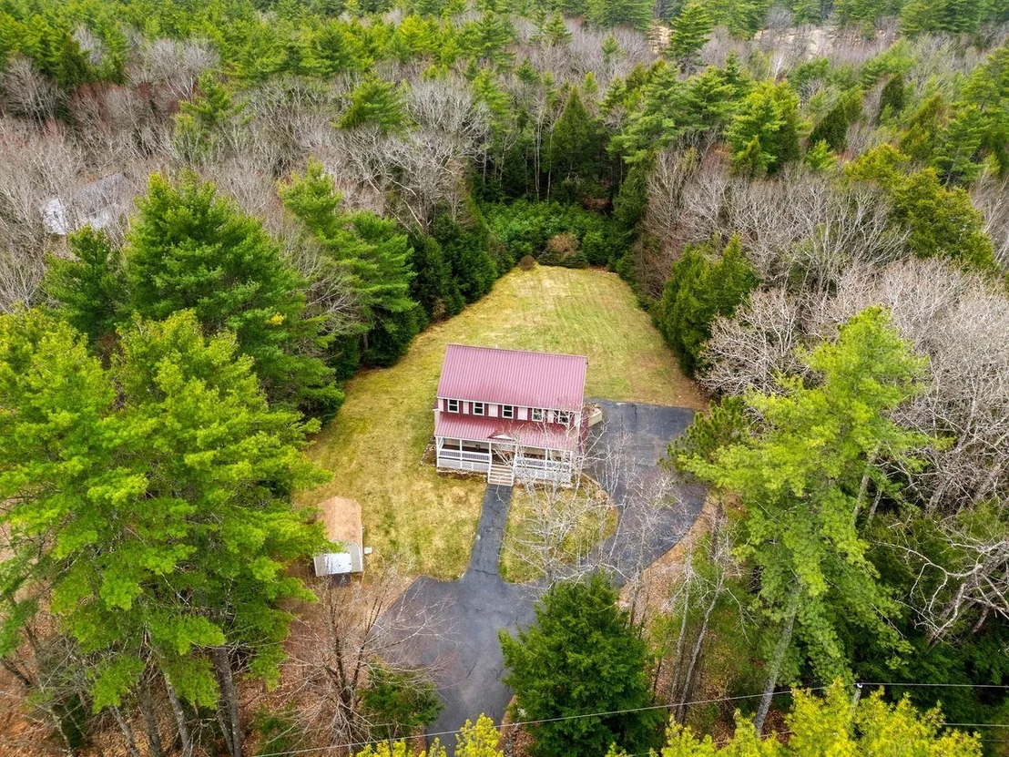 Photo of 496 Loudon