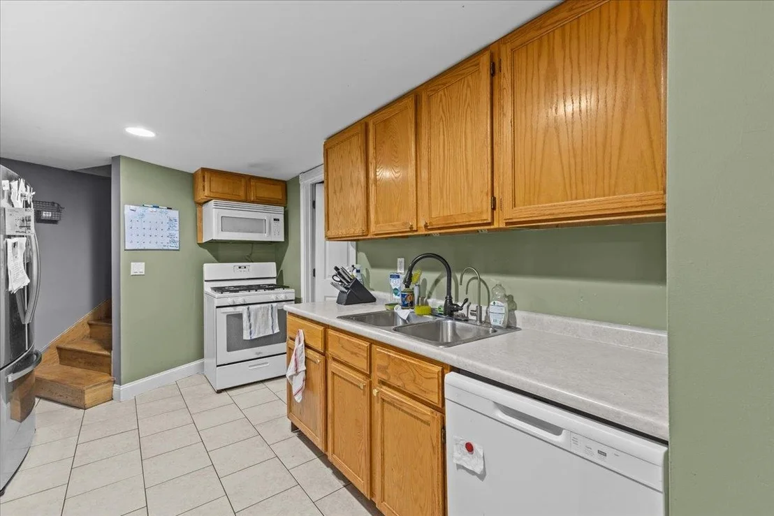 Photo of 413 Hibbard