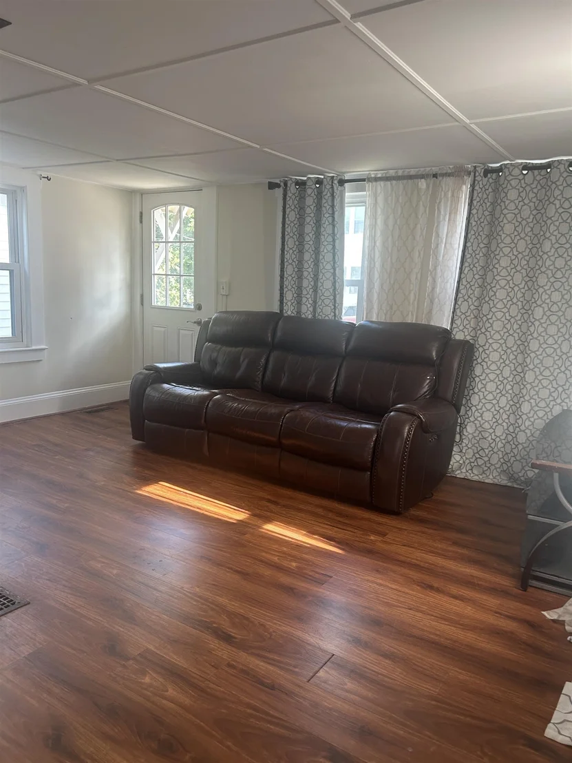 Photo of 10 Tremont