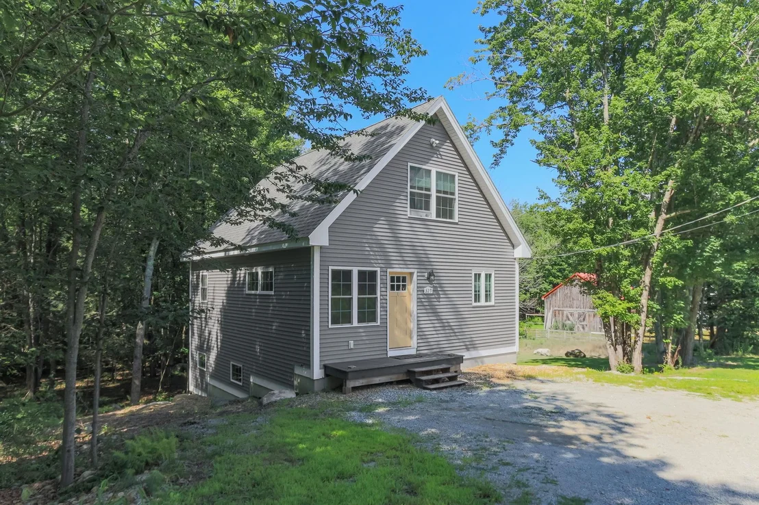 Photo of 325 Mccurdy