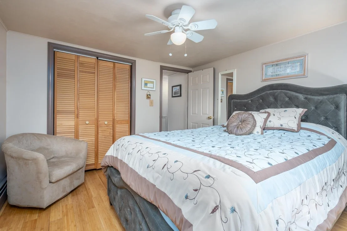 Photo of 140 Mountain View