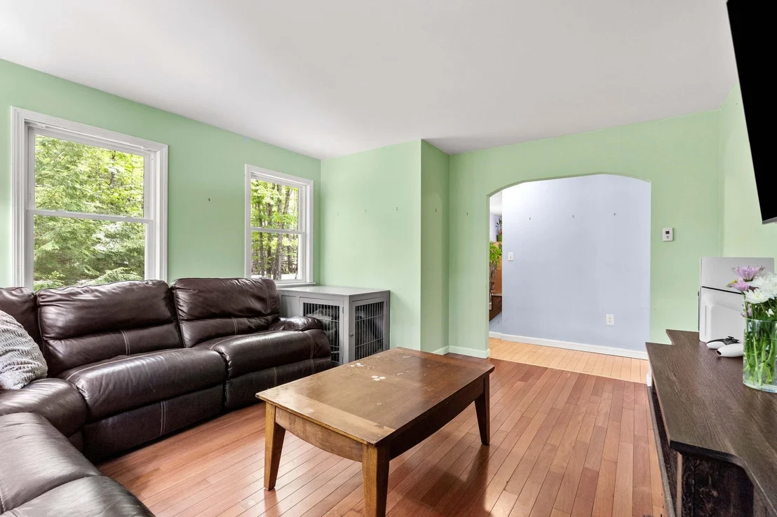 Photo of 9 Pondview