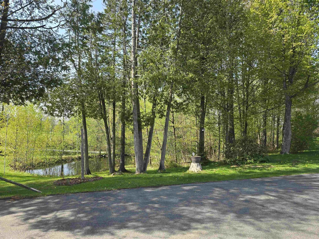 Photo of 369 Bushey Hill