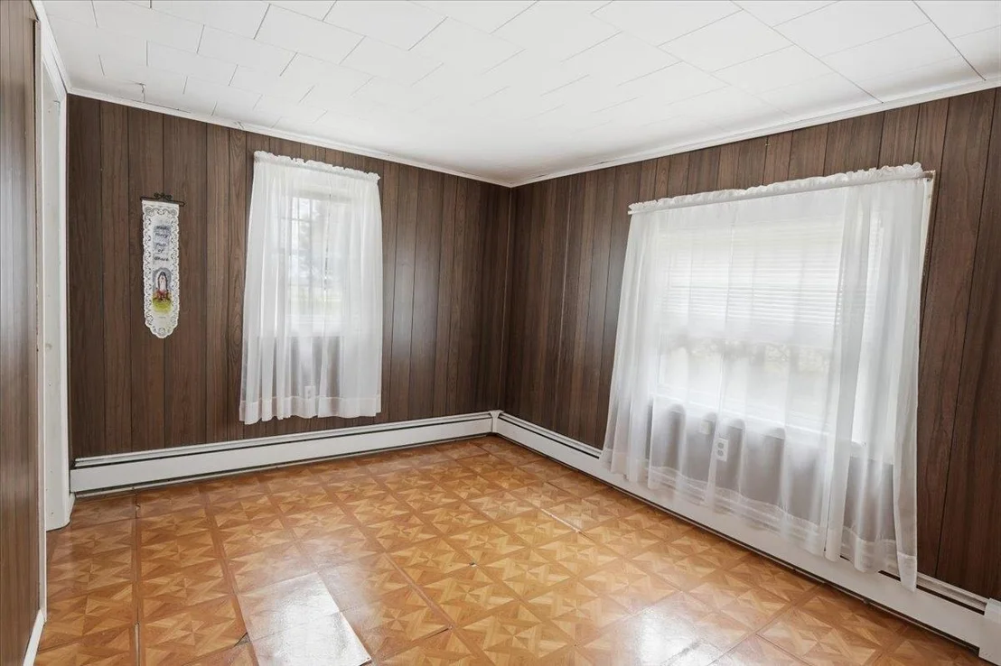 Photo of 91 Sholan