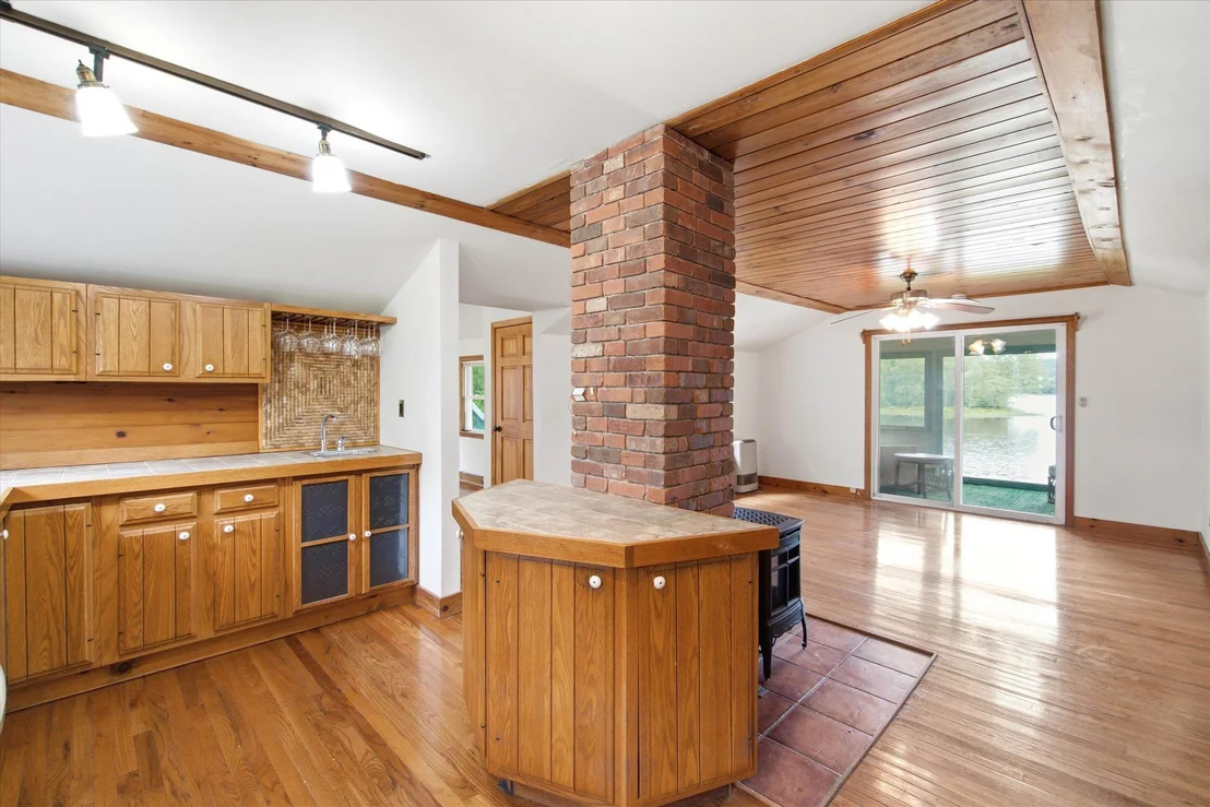 Photo of 411 Bay