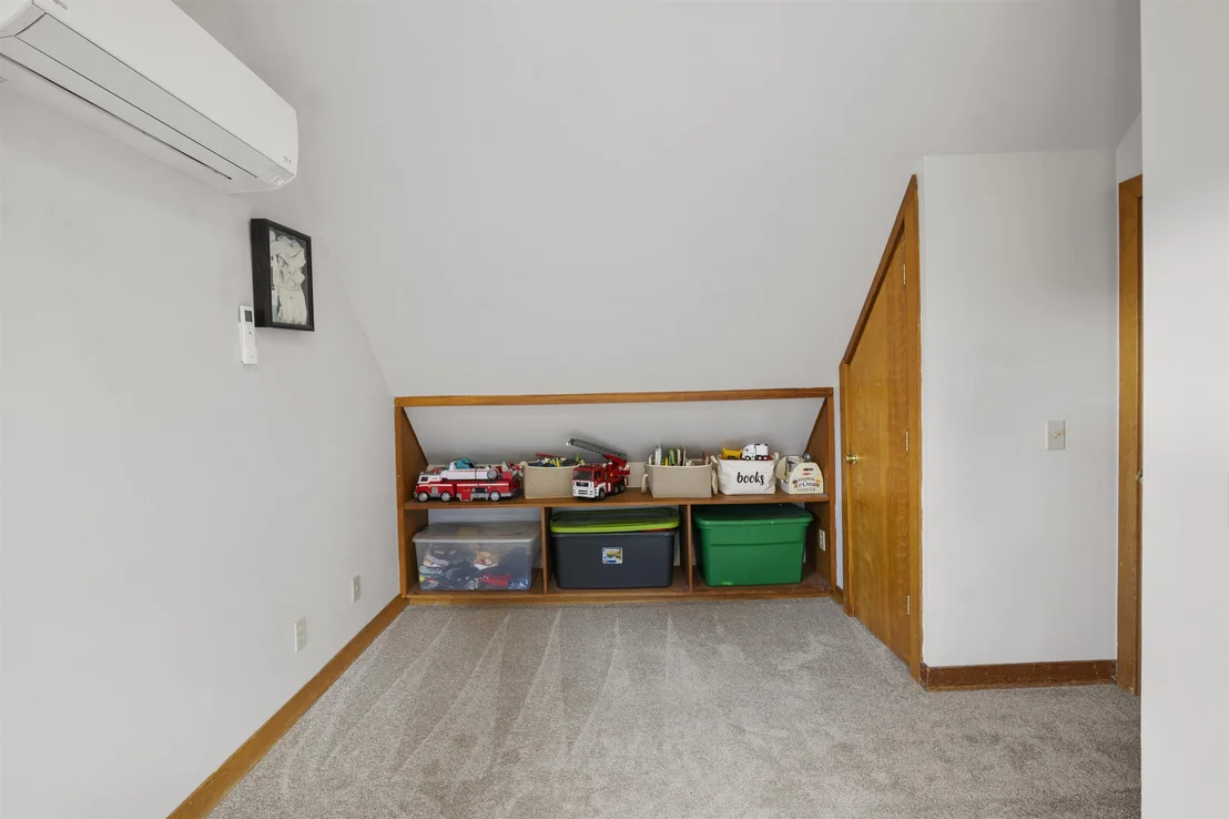 Photo of 371 Maplewood