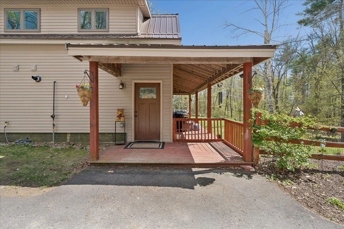 Photo of 321 Loudon