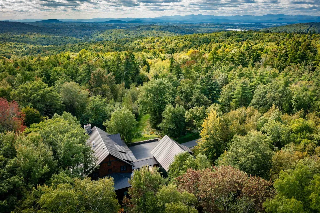 Photo of 422 Shagbark