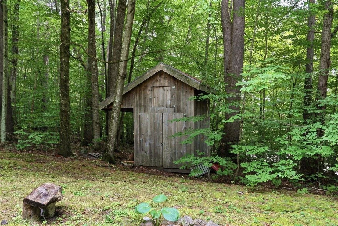 Photo of 17 Forest Ridge