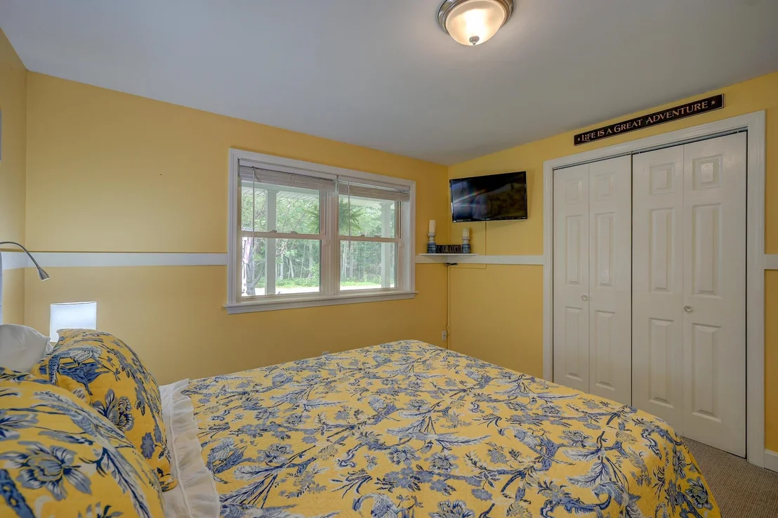 Photo of 633 Cobb Farm