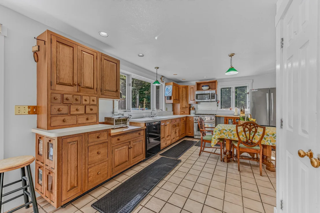 Photo of 381 Toad Hill