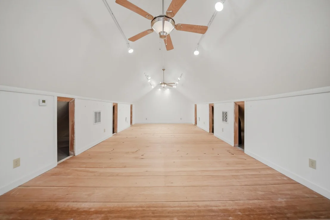 Photo of 60 Old Deerfield