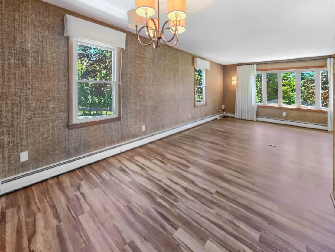 Photo of 6 Juniper Hill