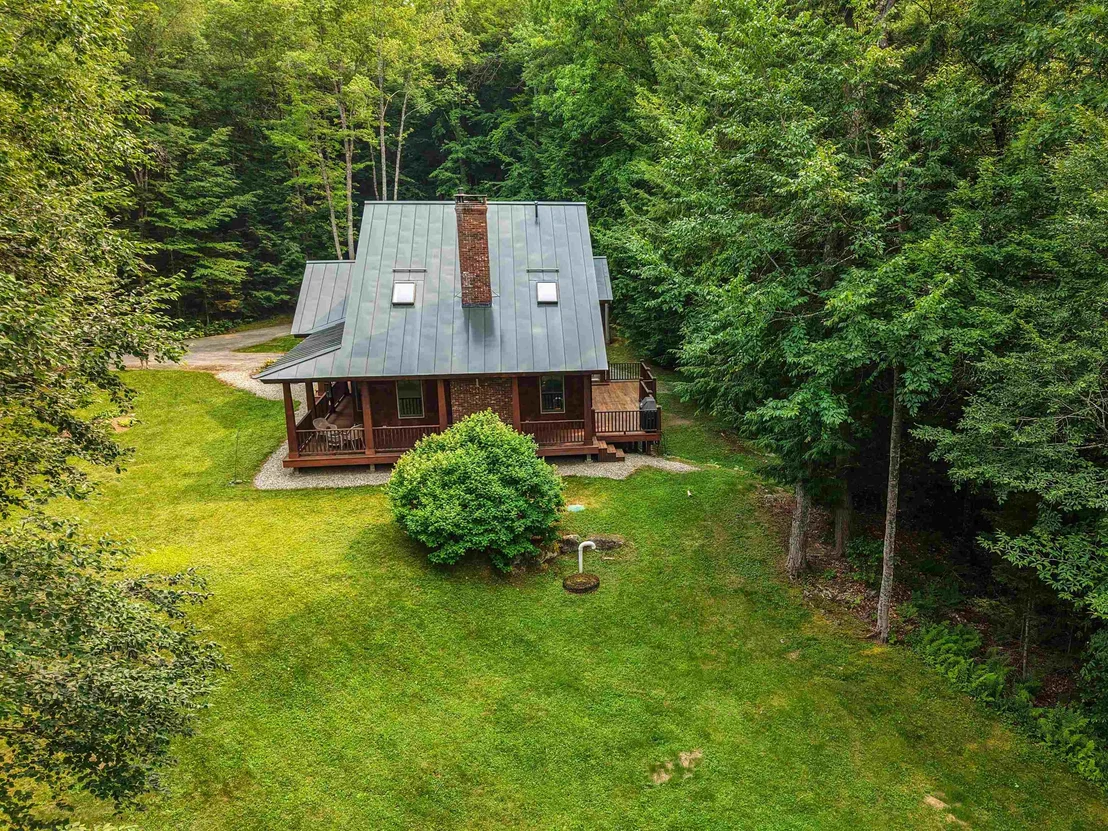Photo of 182 Farm Ridge