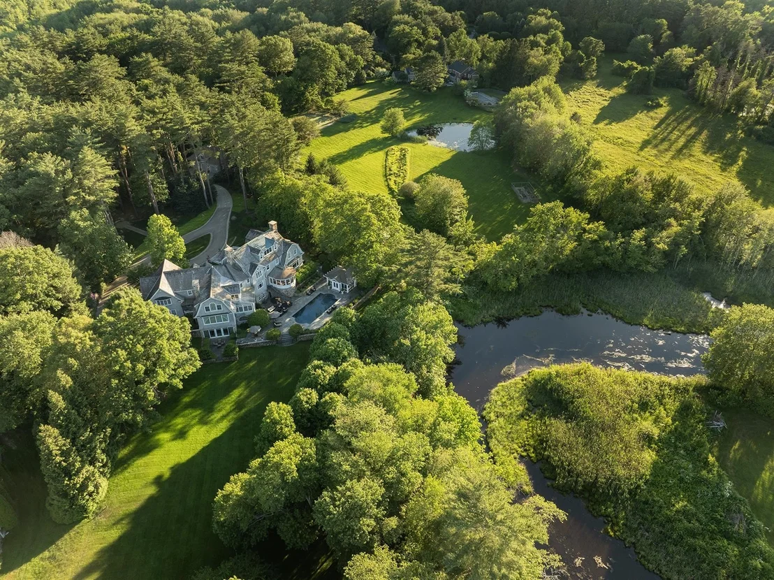 Photo of 15 Runnymede