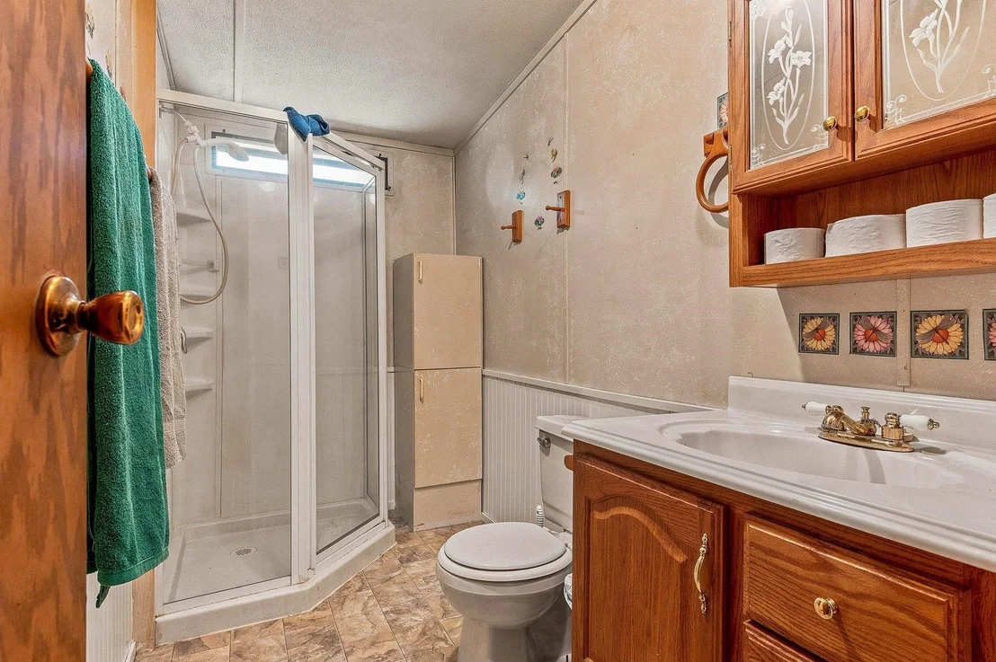 Photo of 99 Pine Ridge