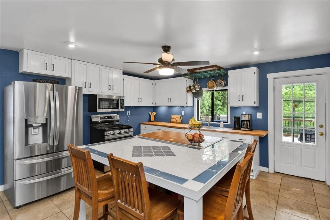 Photo of 929 Codding Hollow