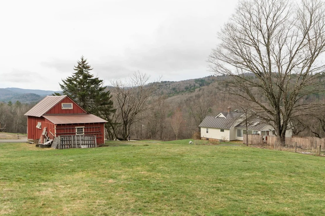 Photo of 441 Rhoades Hill