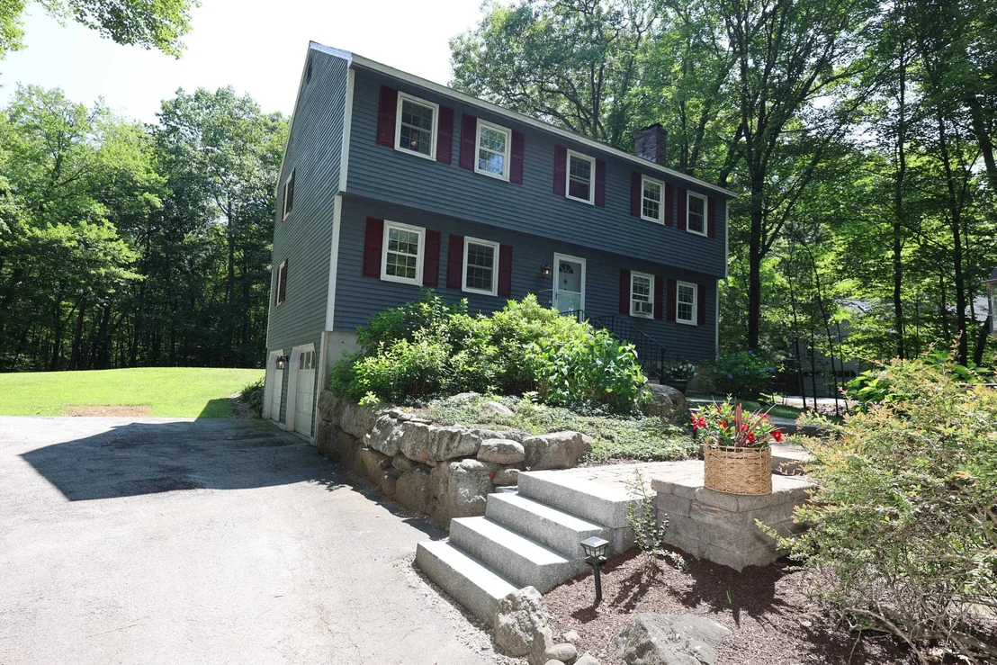 Photo of 34 Olde Lantern