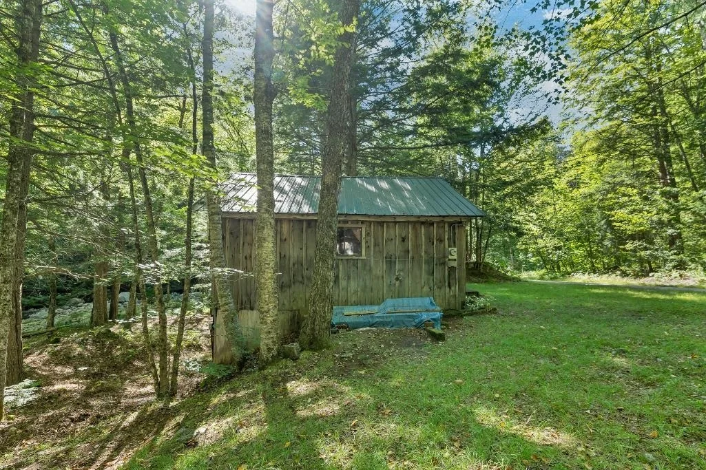 Photo of 32 Johnson Brook