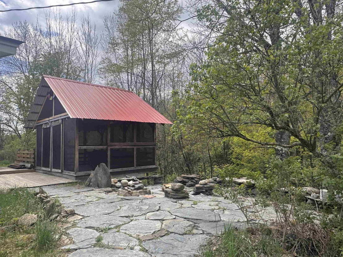 Photo of 2113 Stony Brook
