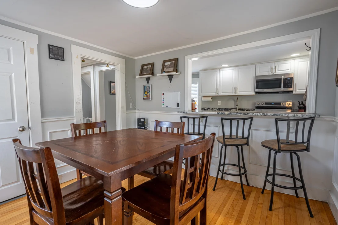 Photo of Unit A at 142A Broadway