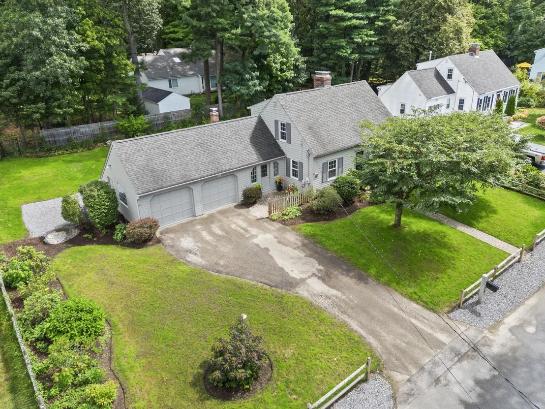 Photo of 9 Hillside