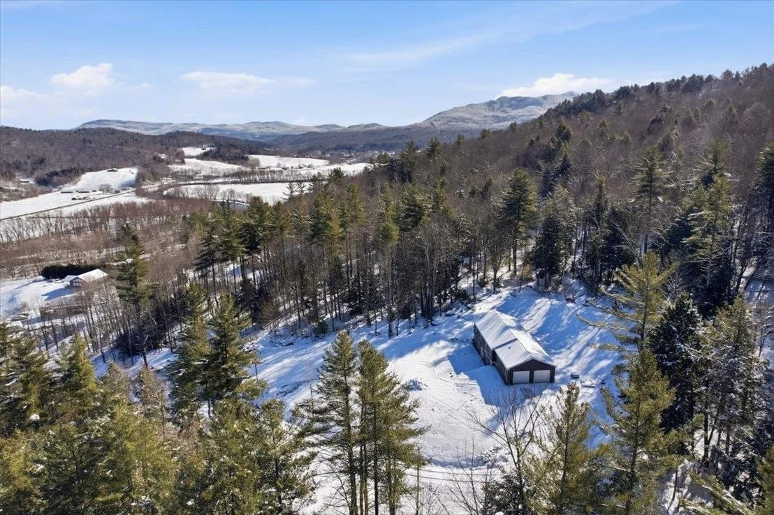 Photo of 1074 Williamson