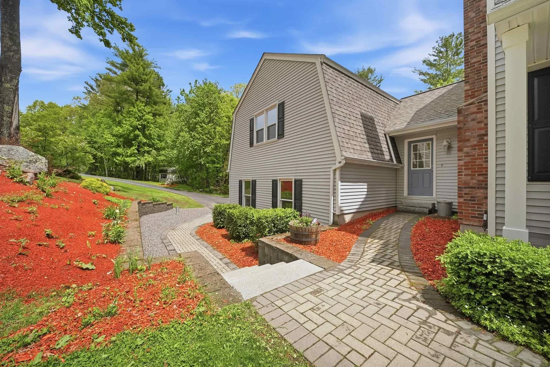 Photo of 7 Stony Point