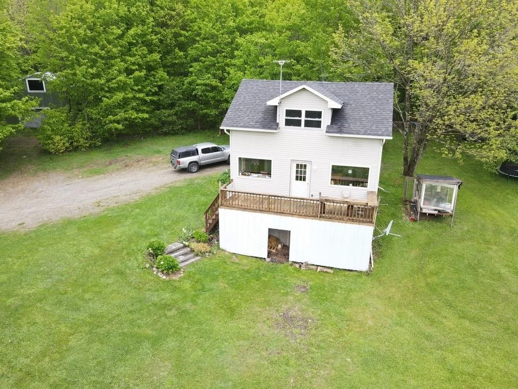Photo of 760 Spencer Hill