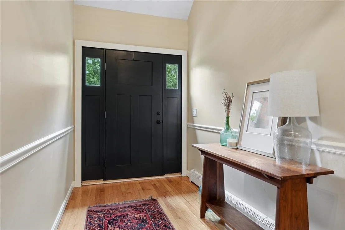Photo of 72 Oakmont