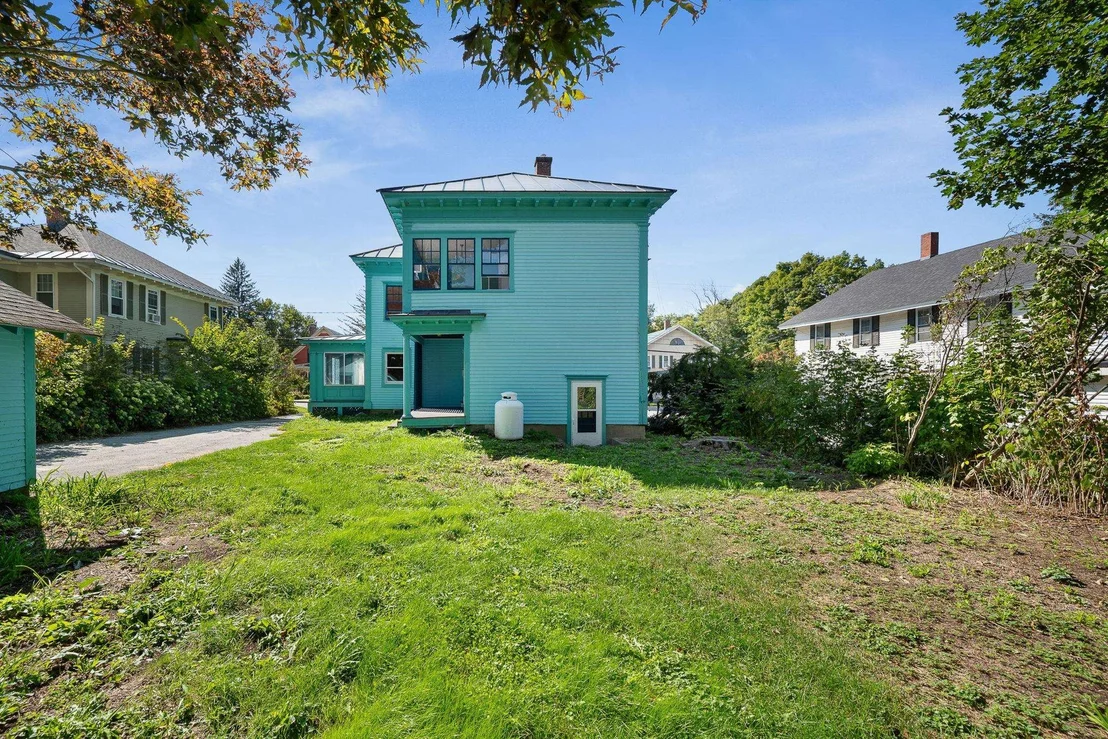 Photo of 173 Central