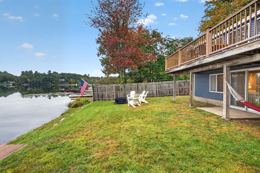 Photo of 20 Lakeside