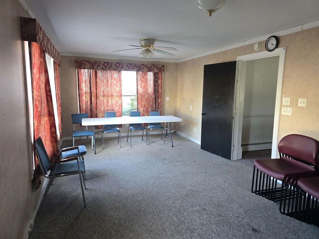 Photo of 268 Roaring Brook