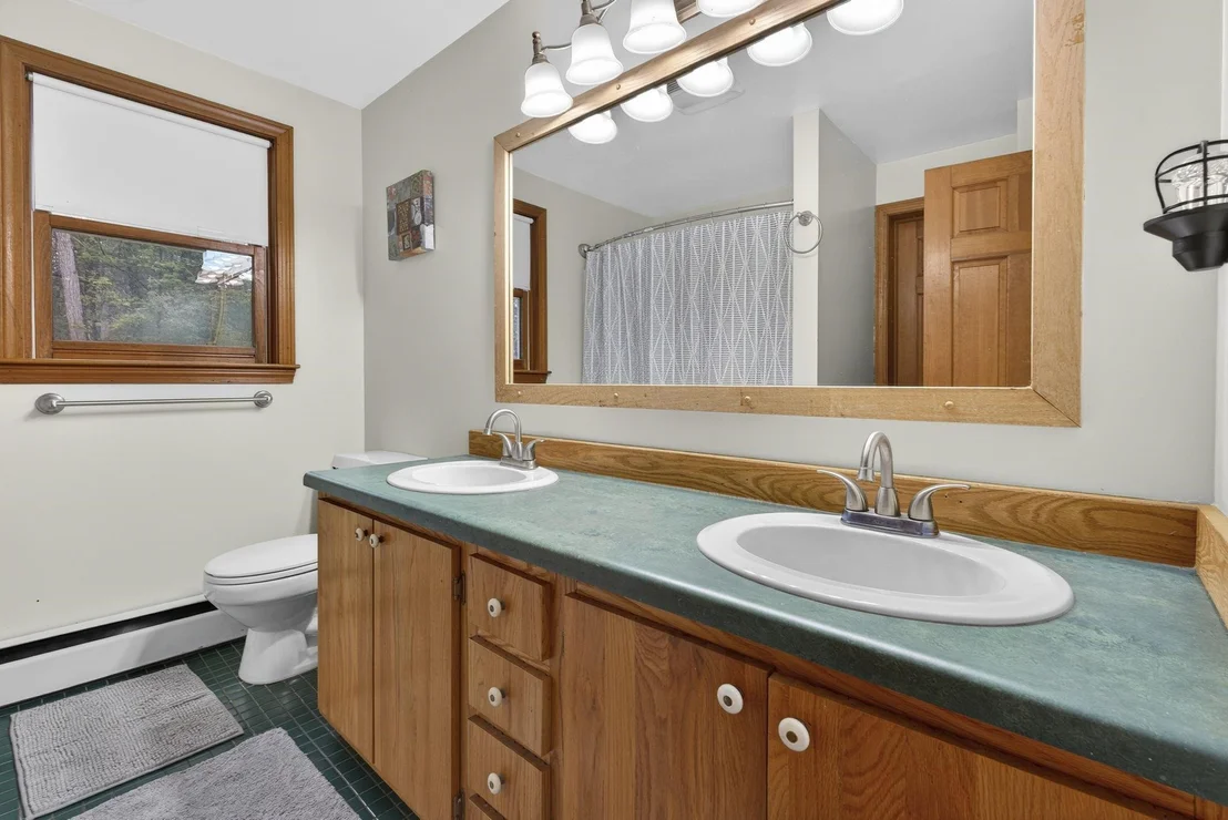 Photo of 6 Fox Ridge