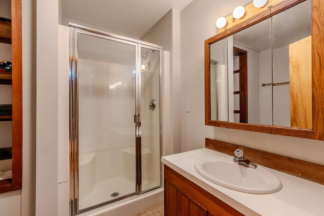 Photo of 7 Roundtree