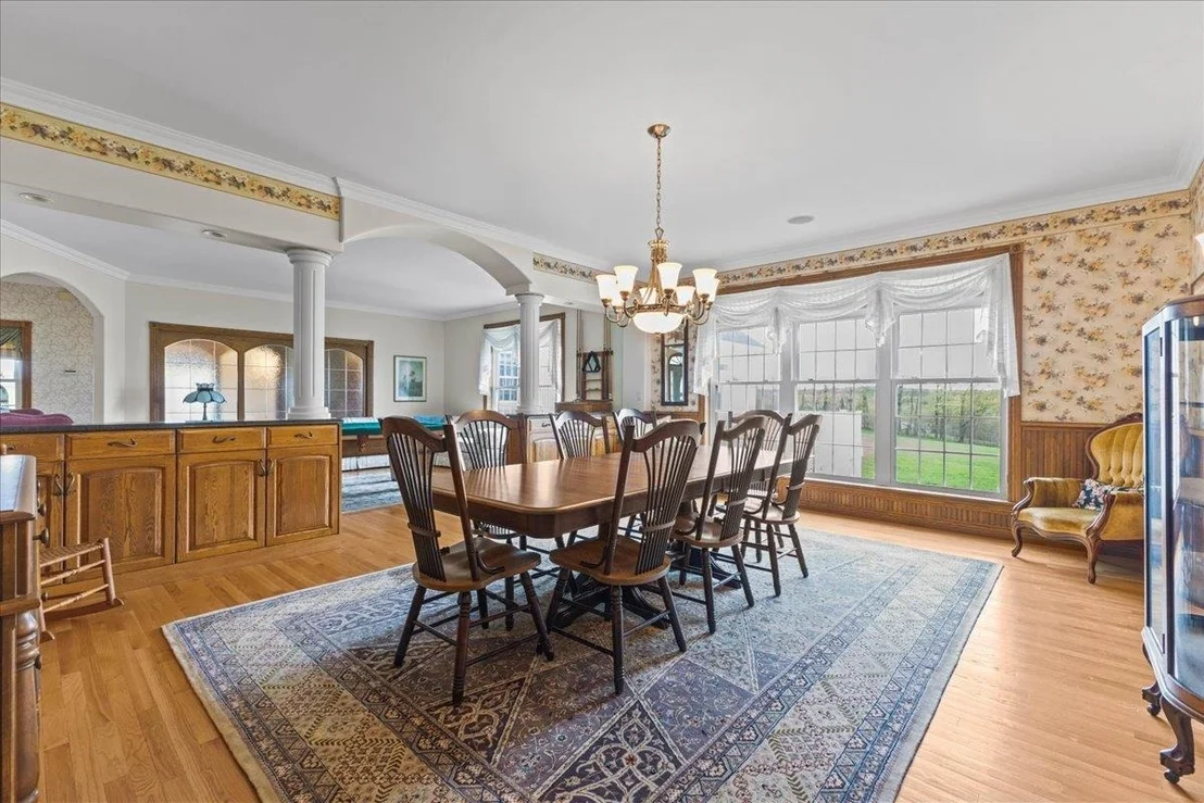 Photo of 1784 Nelson Hill