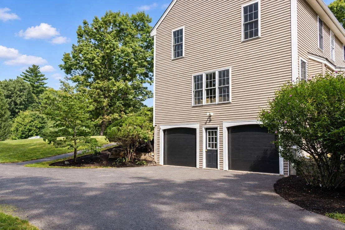 Photo of 46 Bald Hill
