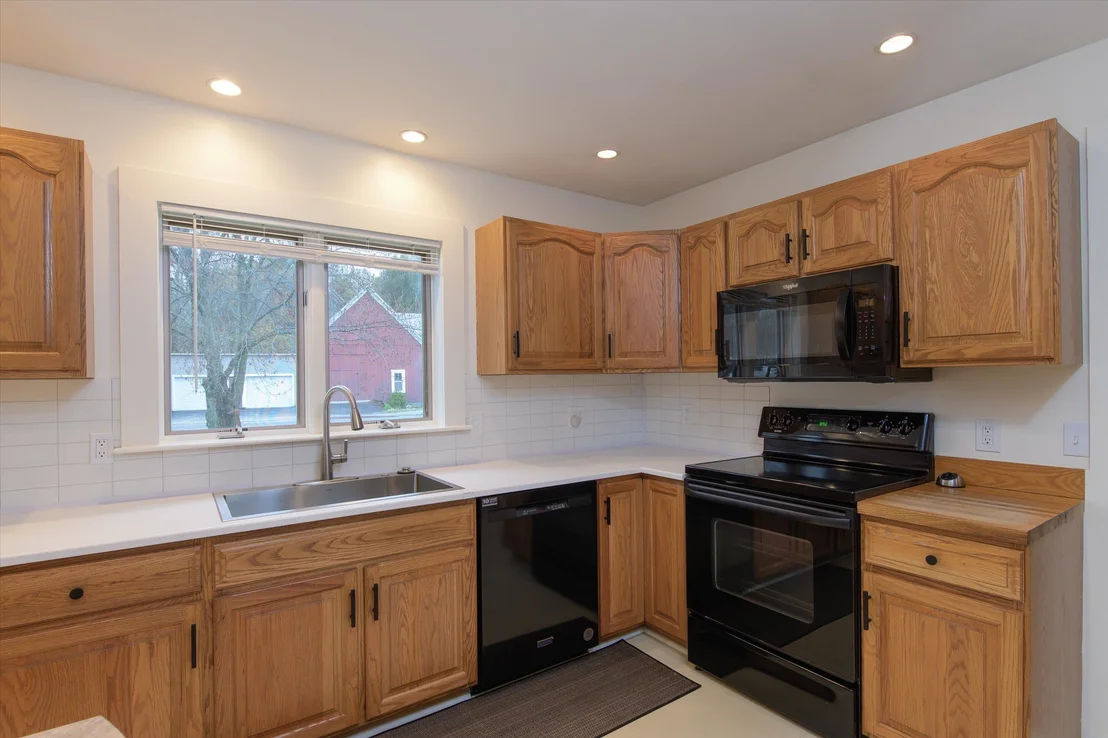 Photo of 64 Maple