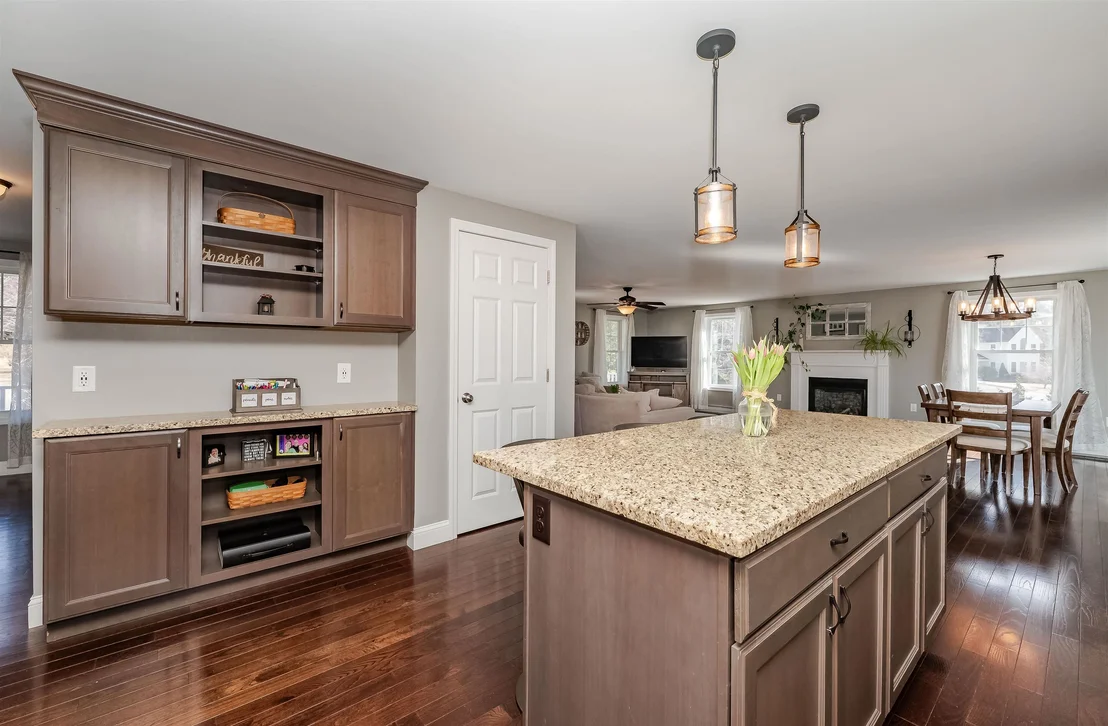 Photo of 65 Deerfield