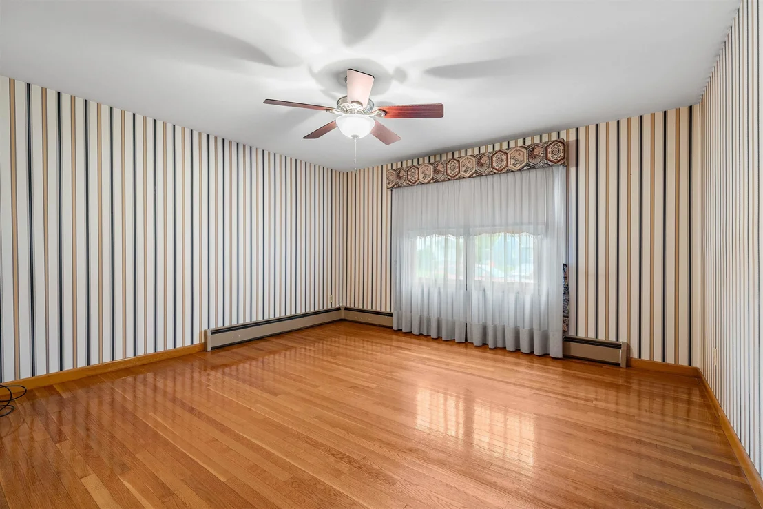 Photo of 24 Plummer