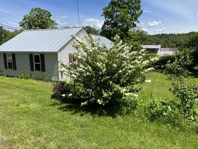 Photo of 98 Greenleaf