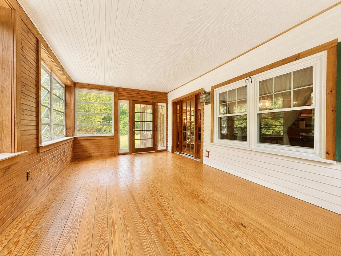 Photo of 244 Walpole Valley