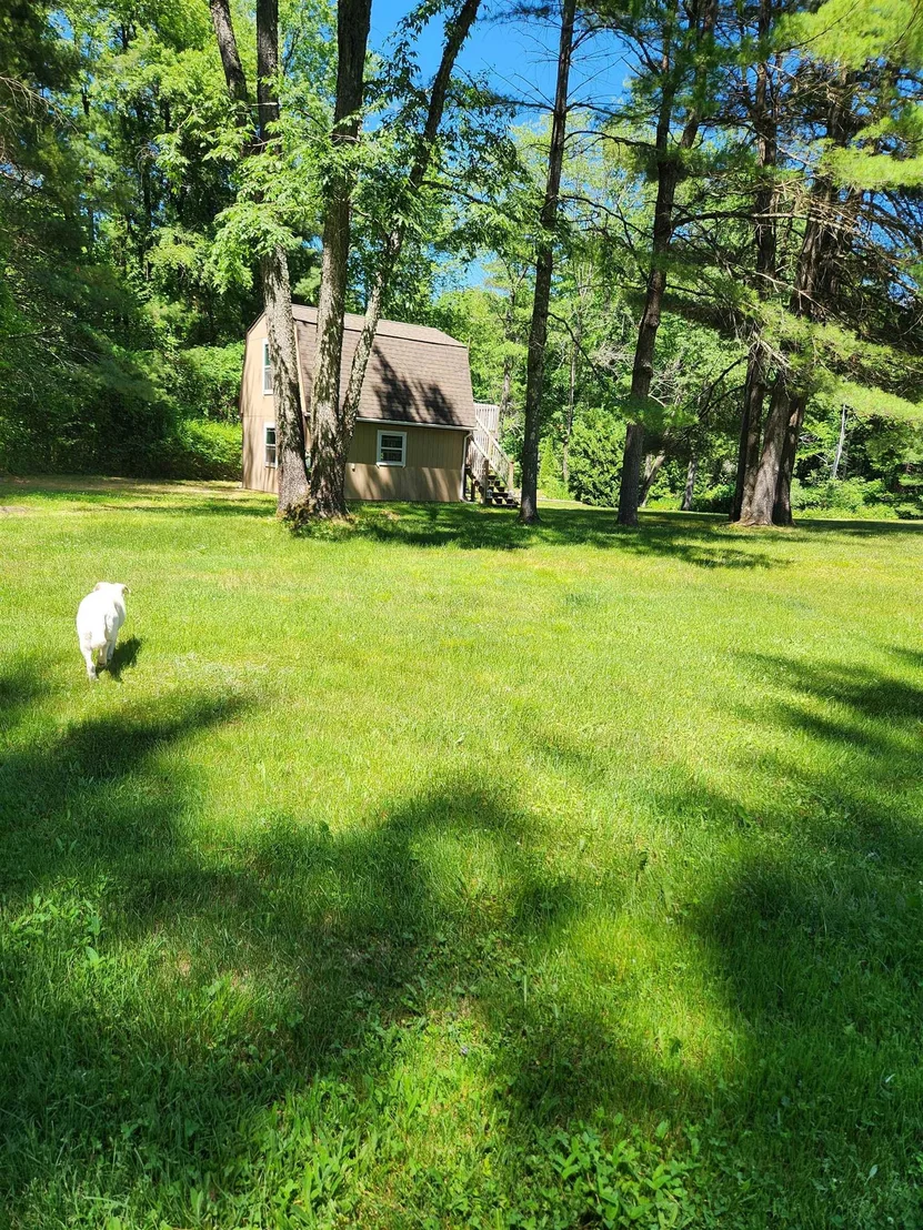 Photo of 253 Back Ashuelot