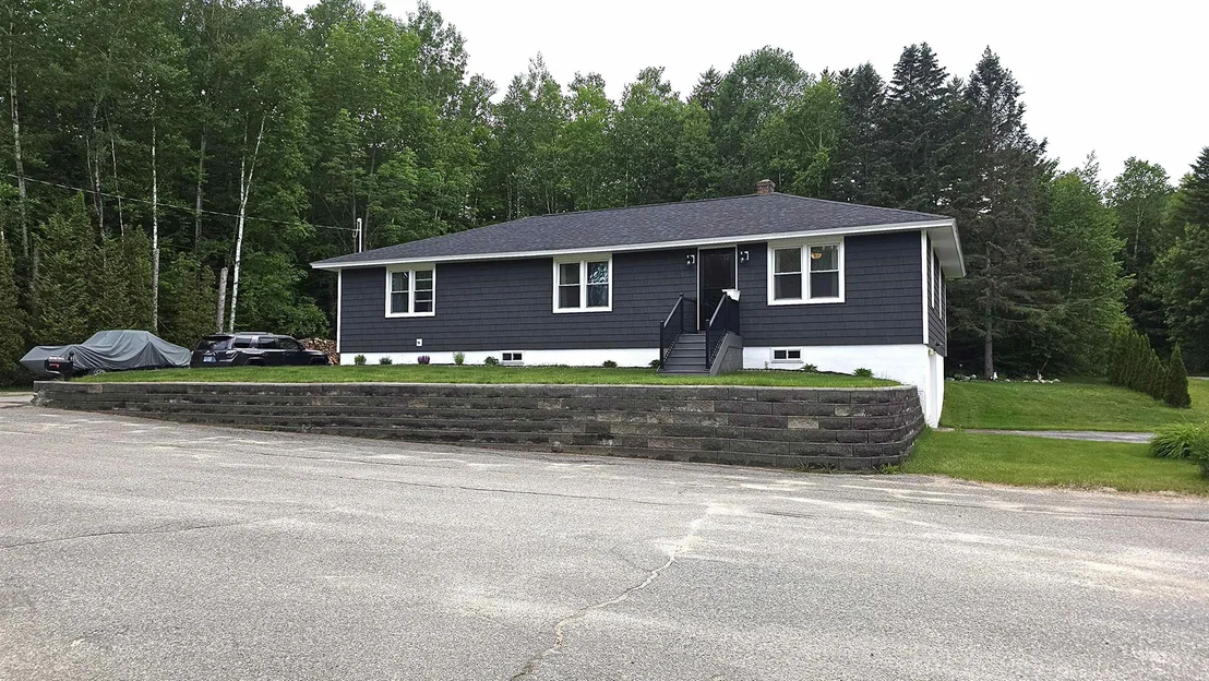 Photo of 11 Charron