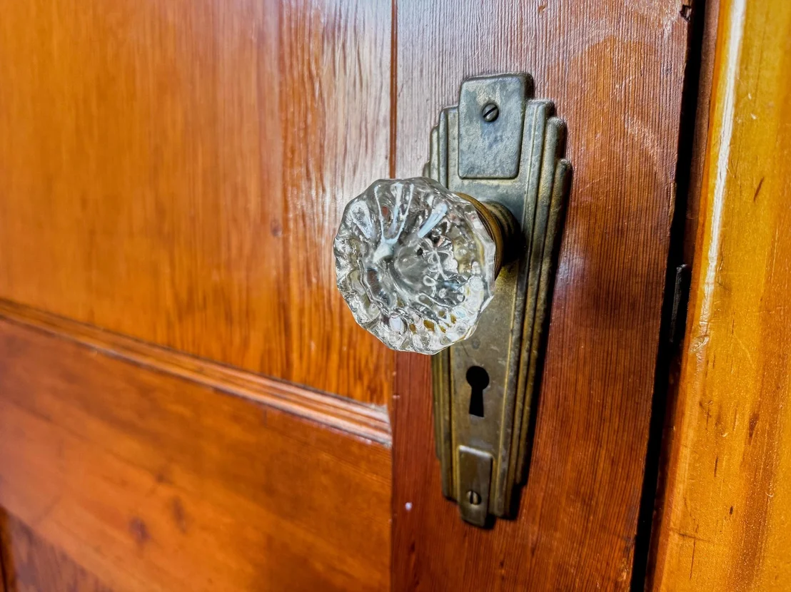 Photo of 935 Gage